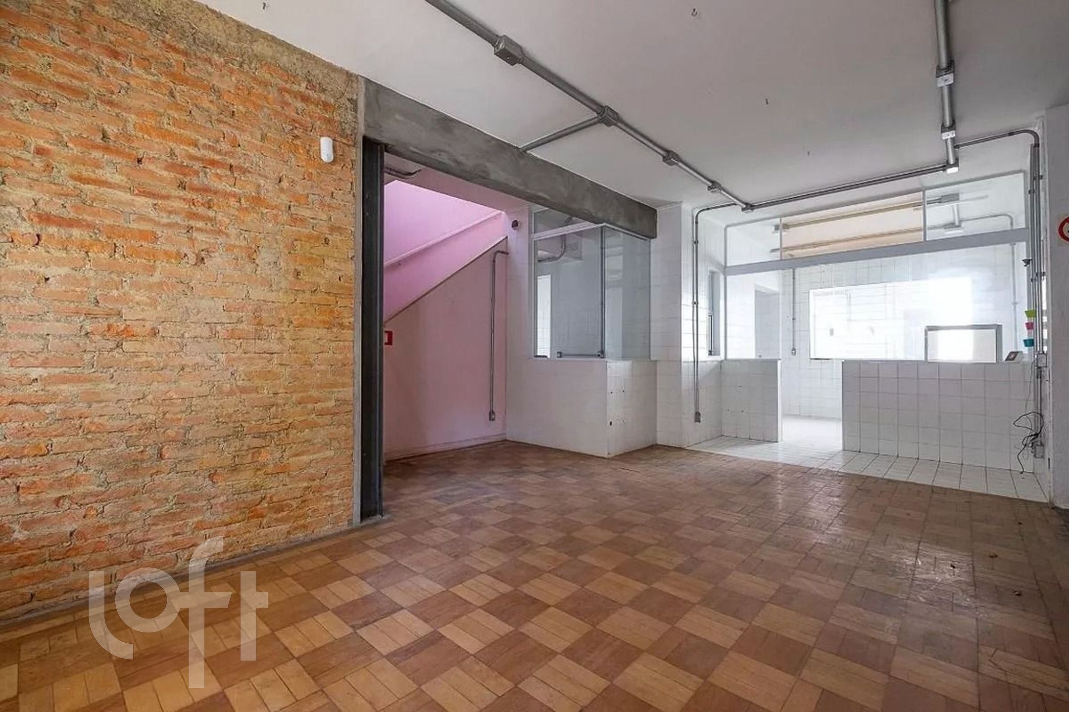 Casa à venda com 1 quarto, 225m² - Foto 4