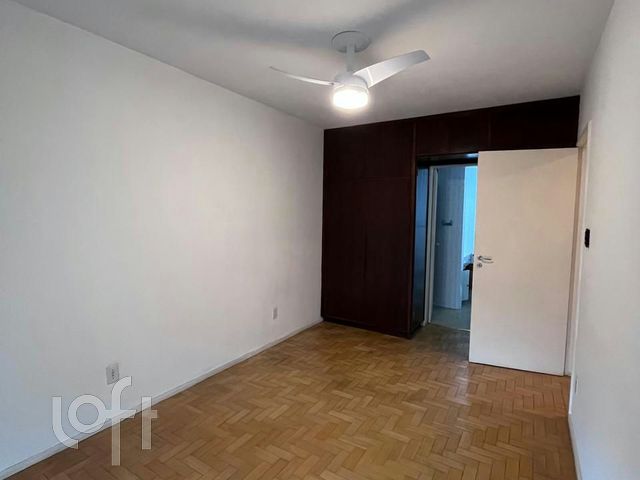 Apartamento com 108m², 3 dormitórios, 1 suíte, 2 vagas, Petrópolis em Porto Alegre