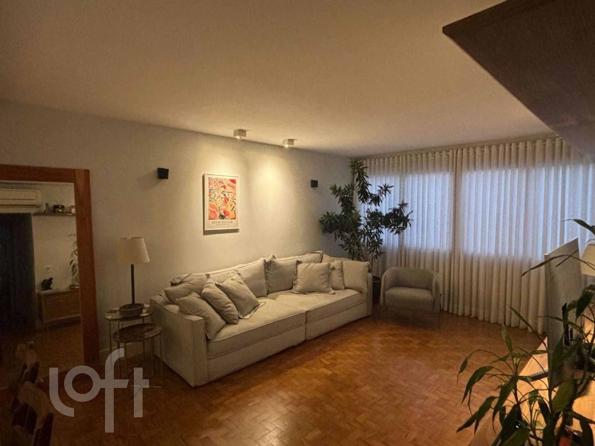 Apartamento à venda com 2 quartos, 100m² - Foto 2