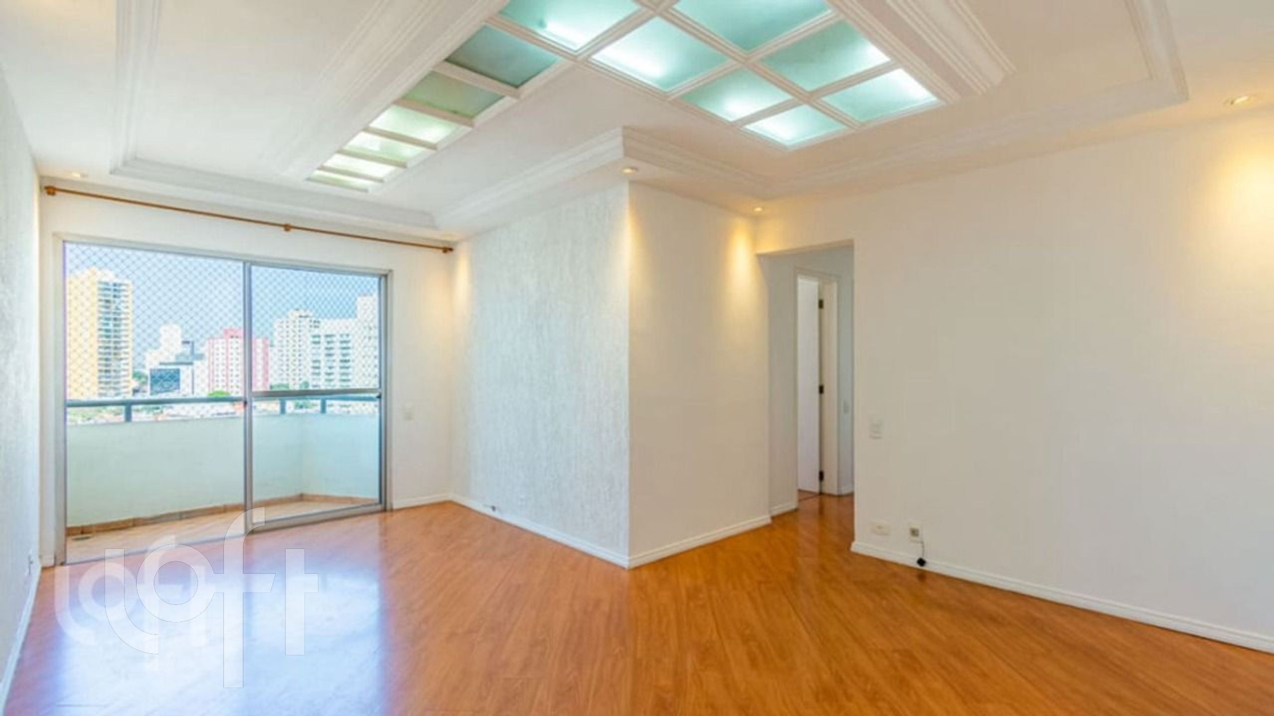 Apartamento à venda com 3 quartos, 72m² - Foto 1