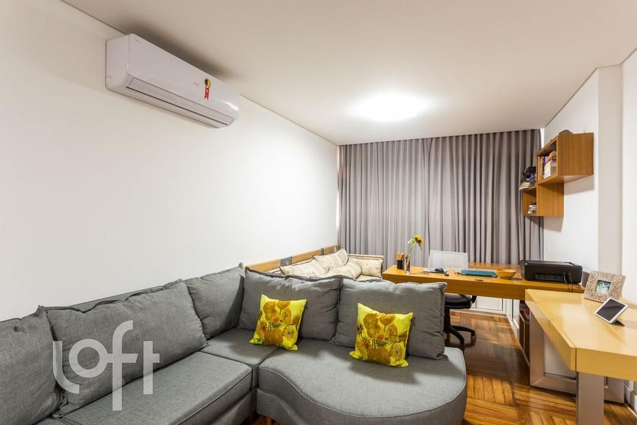 Apartamento à venda com 3 quartos, 248m² - Foto 4