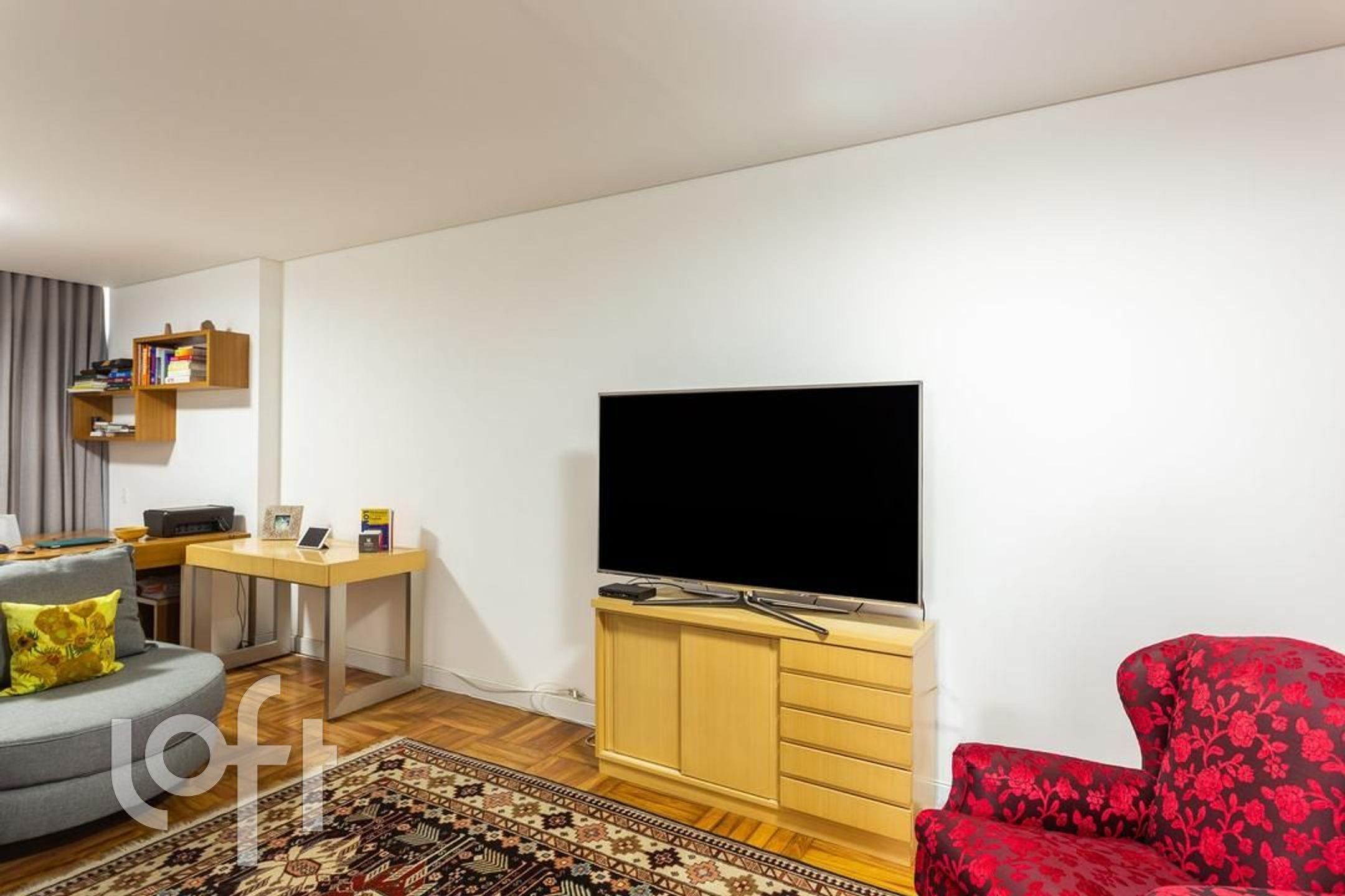 Apartamento à venda com 3 quartos, 248m² - Foto 1