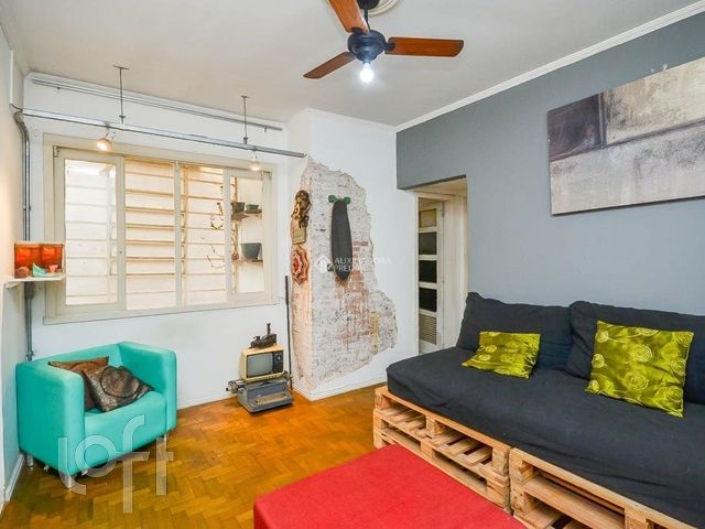Apartamento com 74m², 2 dormitórios, 1 vaga, Praia de Belas em Porto Alegre