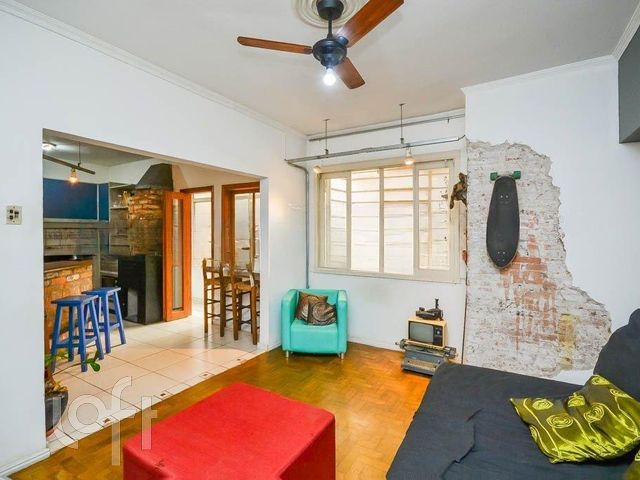Apartamento com 74m², 2 dormitórios, 1 vaga, Praia de Belas em Porto Alegre