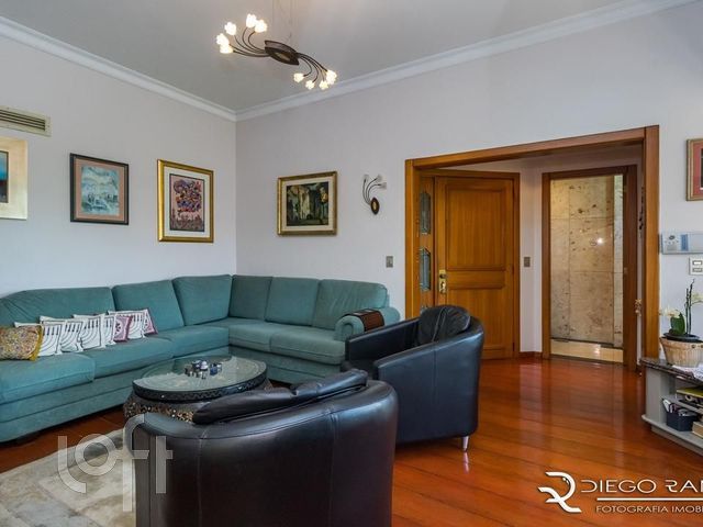 Apartamento com 319m², 3 dormitórios, 1 suíte, 3 vagas, Bela Vista em Porto Alegre