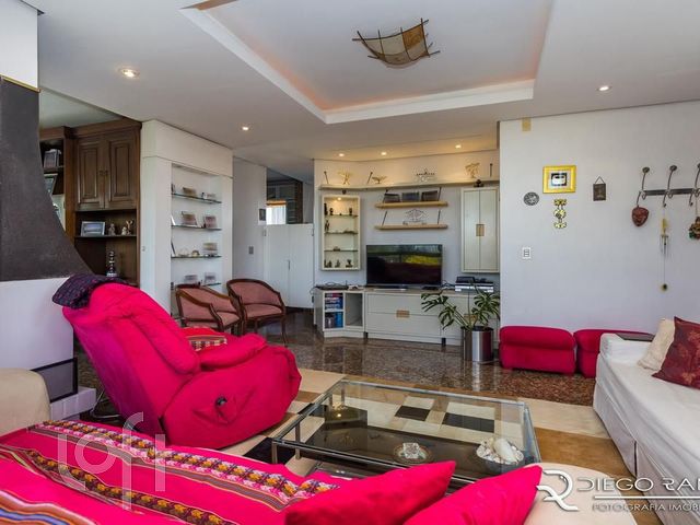 Apartamento com 319m², 3 dormitórios, 1 suíte, 3 vagas, Bela Vista em Porto Alegre