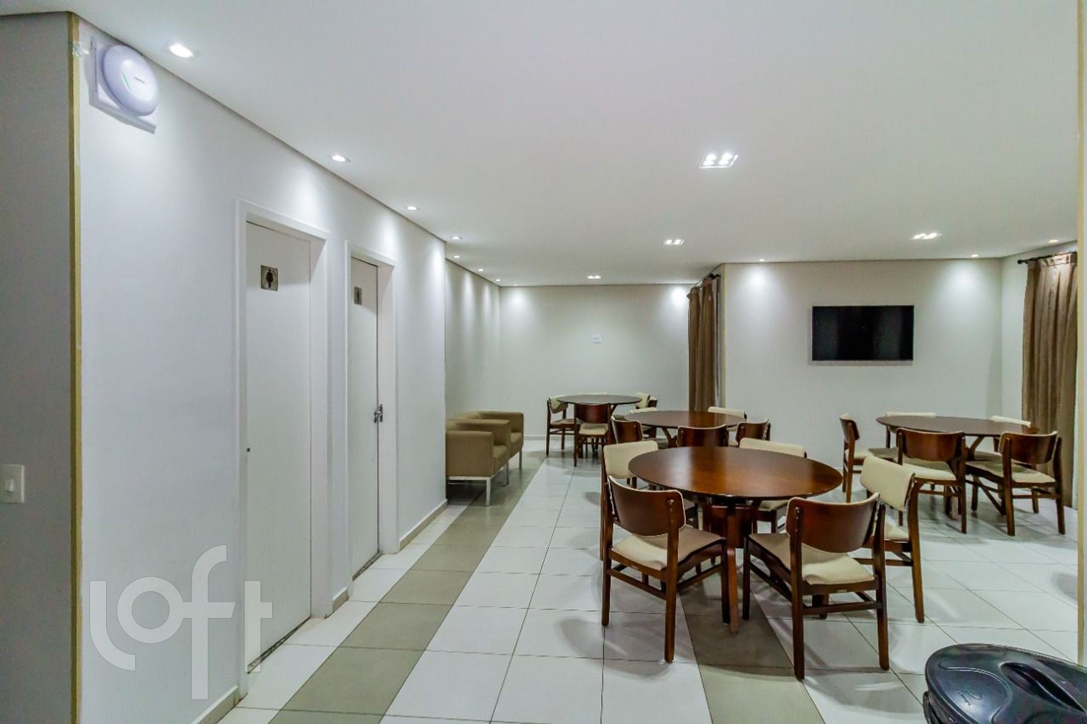 Apartamento à venda com 2 quartos, 83m² - Foto 44