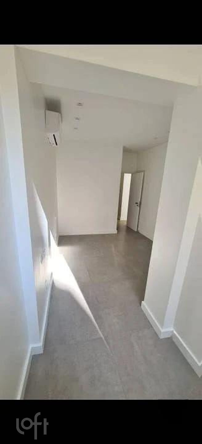 Apartamento à venda com 2 quartos, 70m² - Foto 11