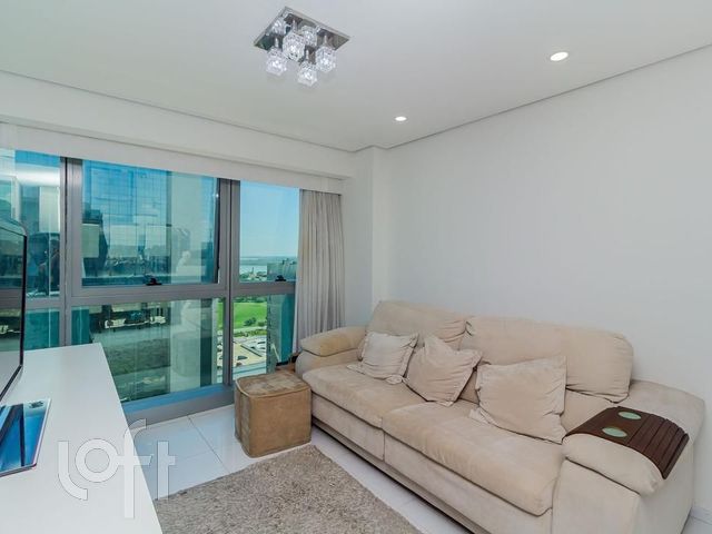 Apartamento com 38m², 1 dormitório, 1 vaga, Praia de Belas em Porto Alegre