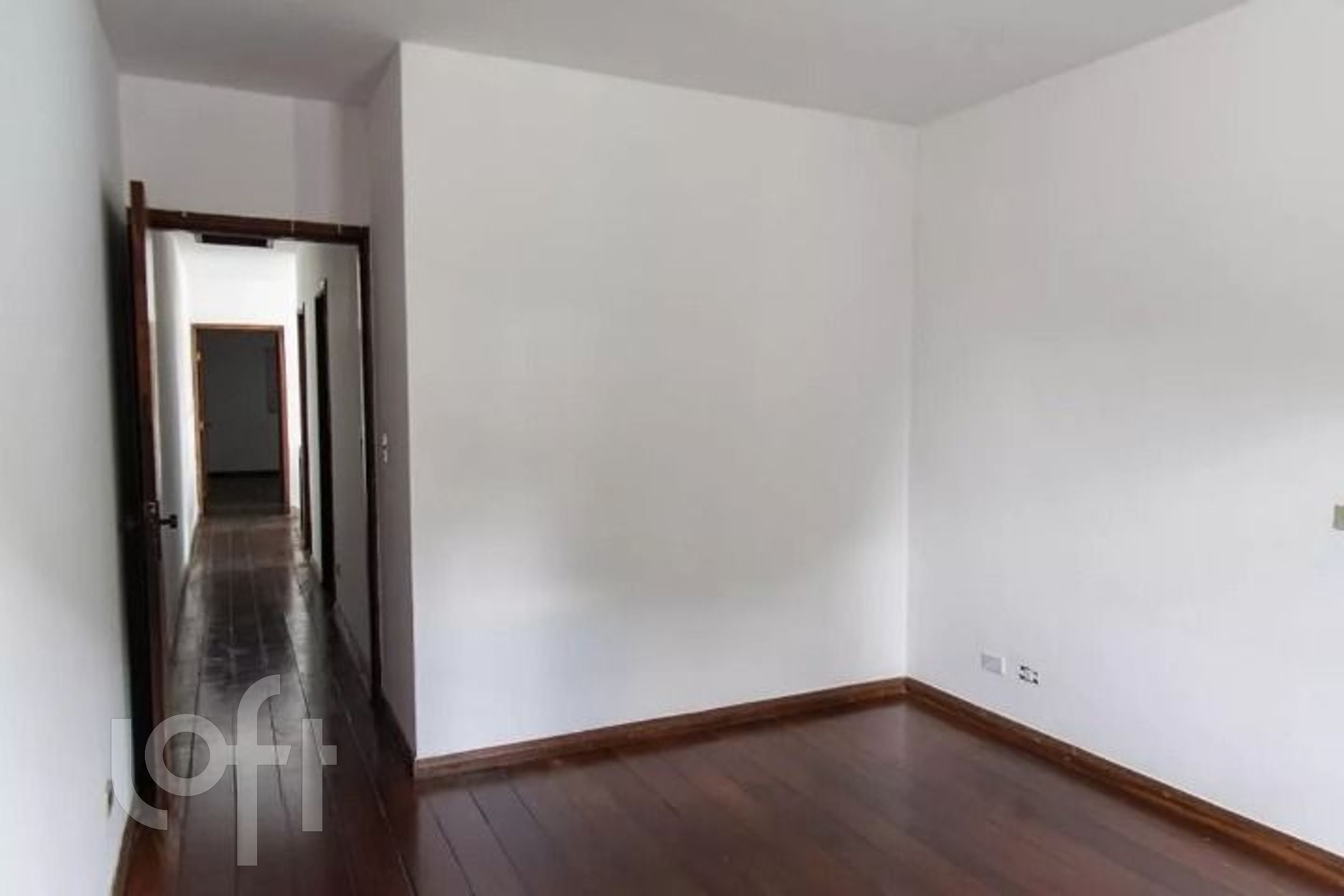 Casa à venda com 3 quartos, 145m² - Foto 8