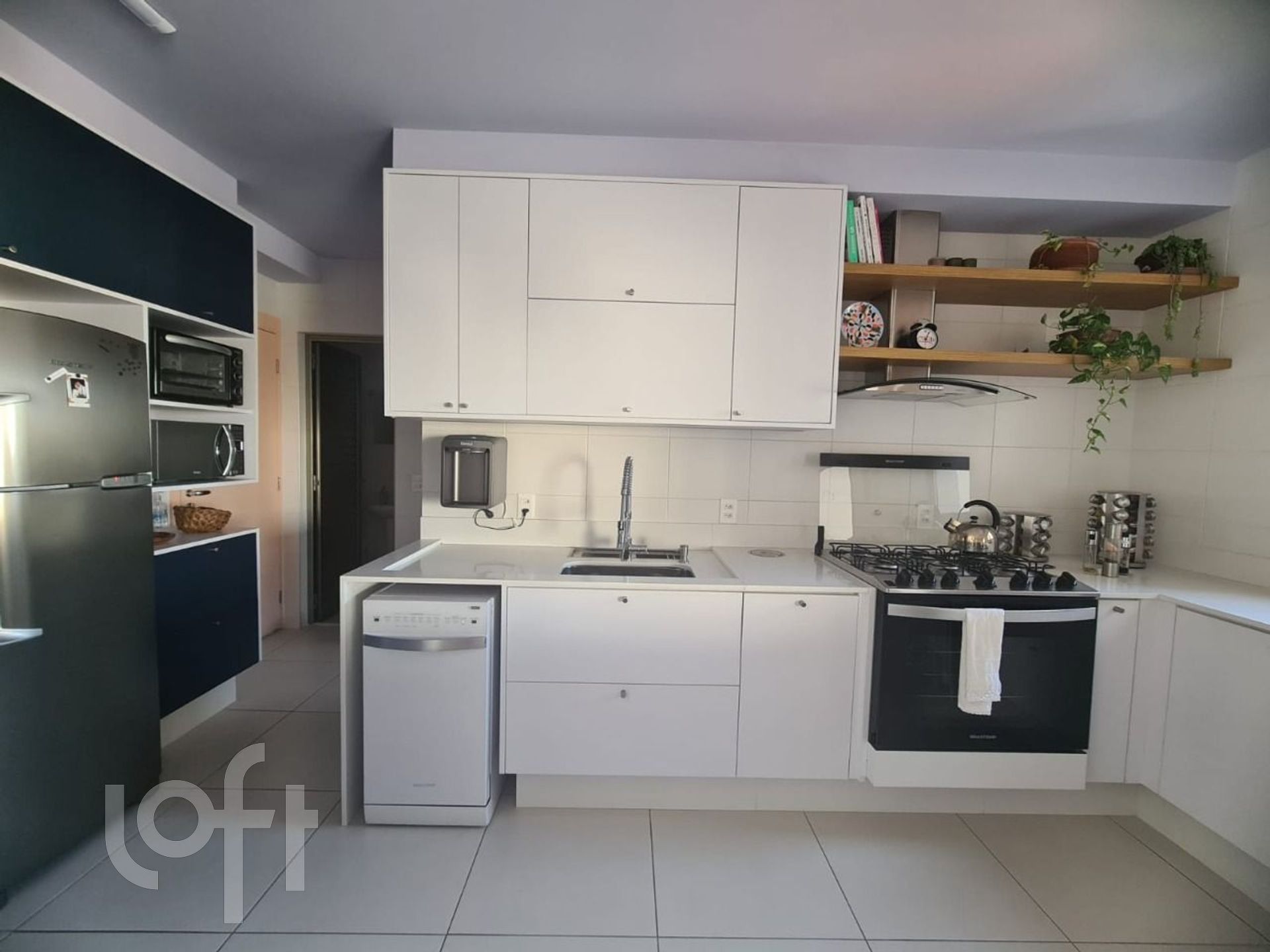 Apartamento à venda com 3 quartos, 149m² - Foto 17