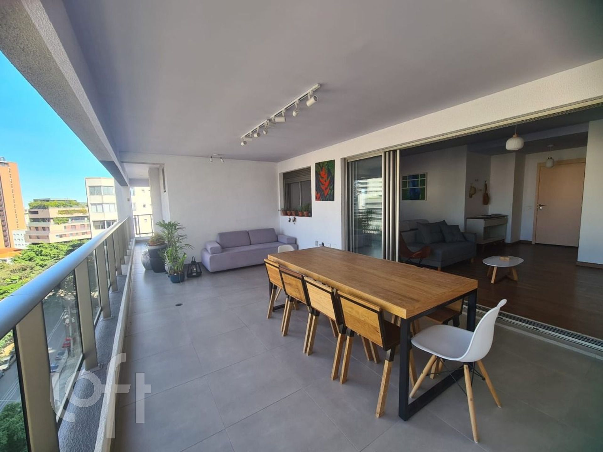 Apartamento à venda com 3 quartos, 149m² - Foto 1