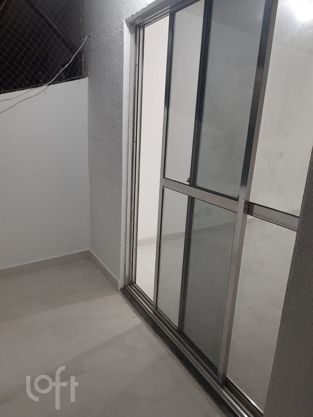 Apartamento à venda com 2 quartos, 60m² - Foto 2