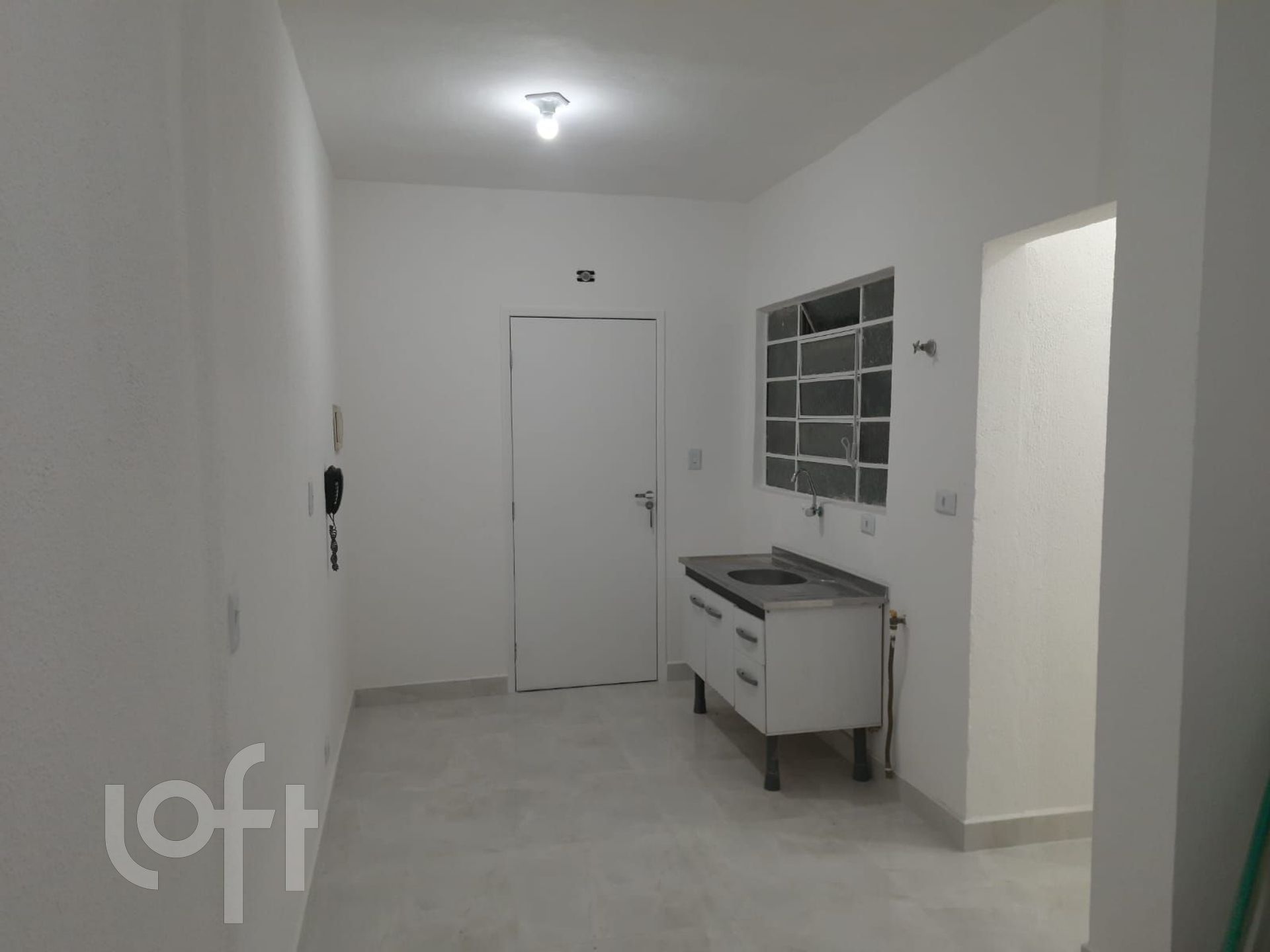 Apartamento à venda com 2 quartos, 60m² - Foto 1