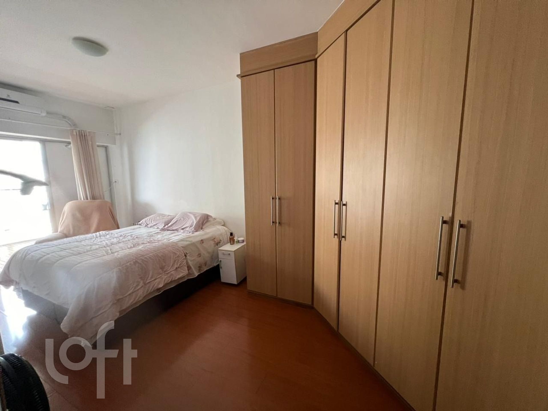 Apartamento à venda com 4 quartos, 300m² - Foto 8