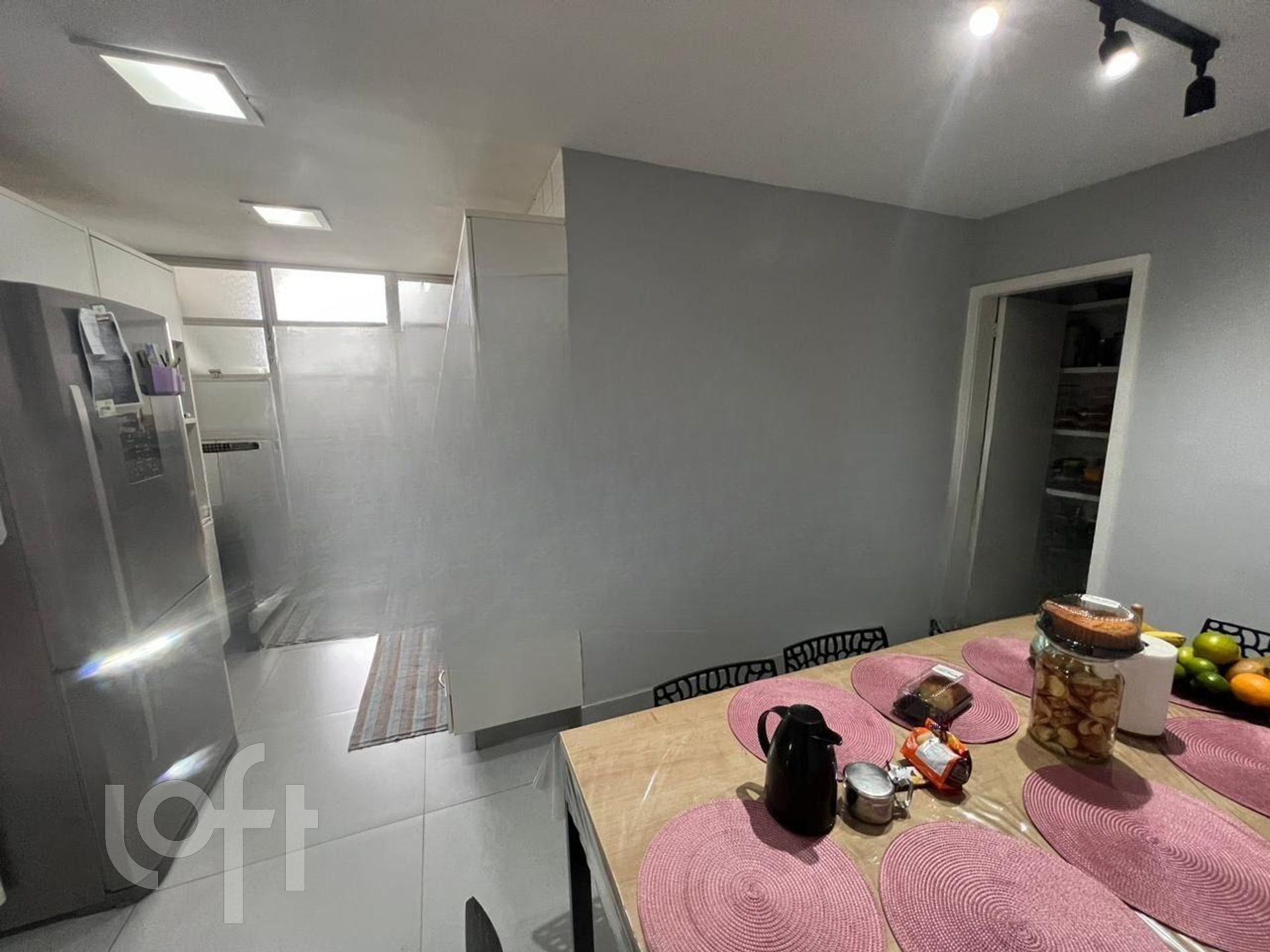 Apartamento à venda com 4 quartos, 300m² - Foto 6