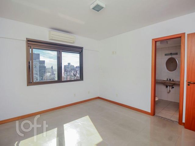 Apartamento com 82m², 2 dormitórios, 1 suíte, 1 vaga, Higienópolis em Porto Alegre