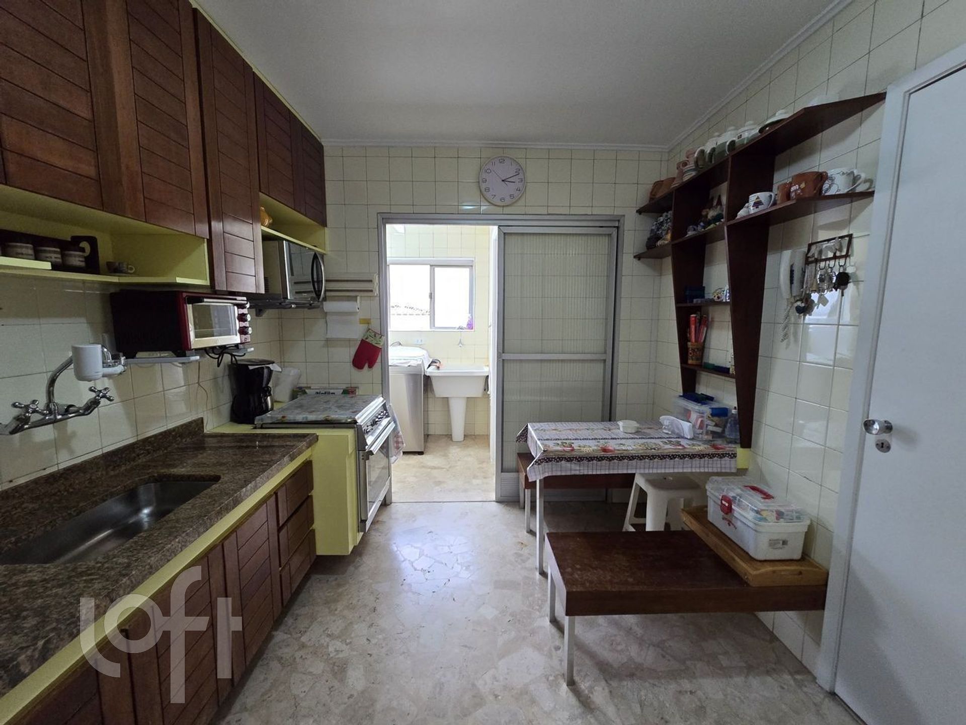 Apartamento à venda com 3 quartos, 74m² - Foto 11