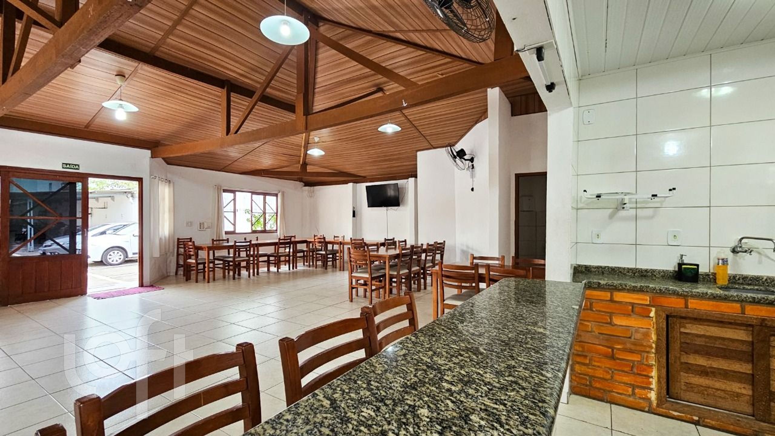 Apartamento à venda em Trindade com 75 m², 3 quartos, 1 vaga