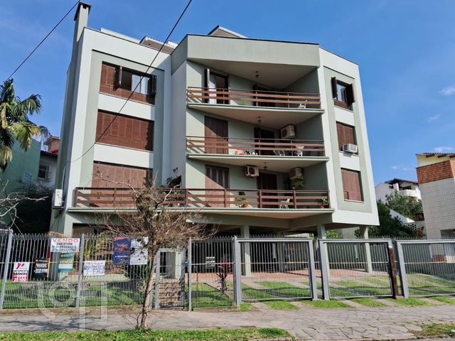 Apartamento com 216m², 3 dormitórios, 1 suíte, 2 vagas, Cristo Redentor em Porto Alegre
