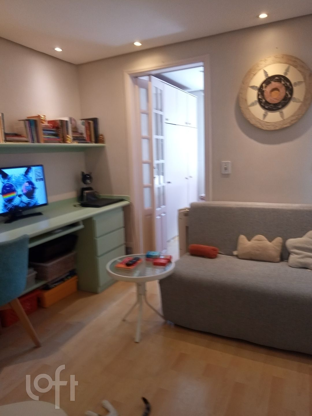 Apartamento à venda com 1 quarto, 27m² - Foto 2