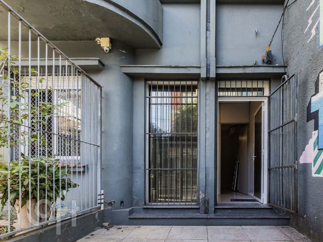 Apartamento com 132m², 3 dormitórios, 1 vaga, Independência em Porto Alegre