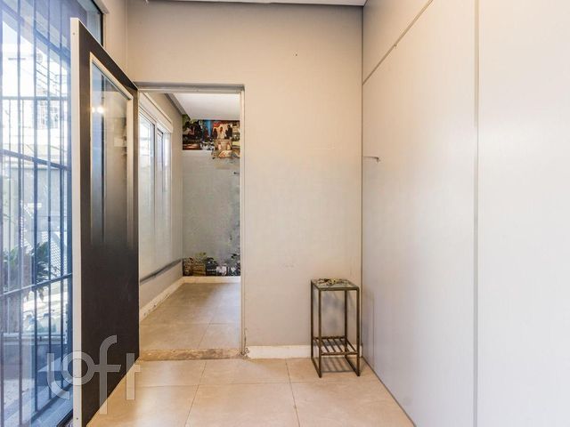Apartamento com 132m², 3 dormitórios, 1 vaga, Independência em Porto Alegre