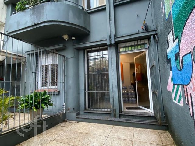 Apartamento com 132m², 3 dormitórios, 1 vaga, Independência em Porto Alegre