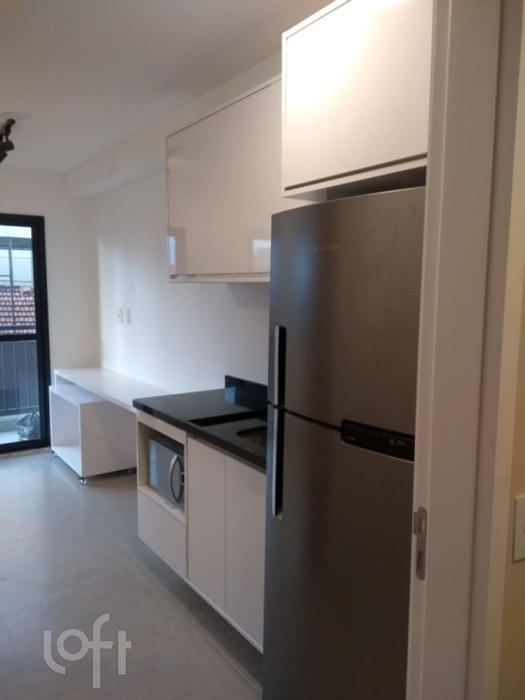 Apartamento à venda com 1 quarto, 27m² - Foto 1