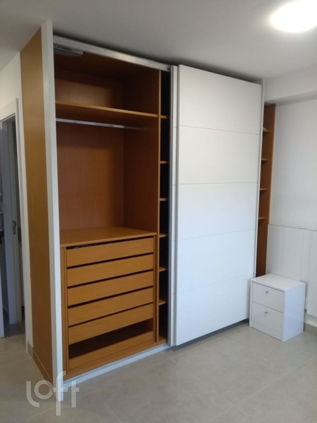 Apartamento à venda com 1 quarto, 27m² - Foto 5