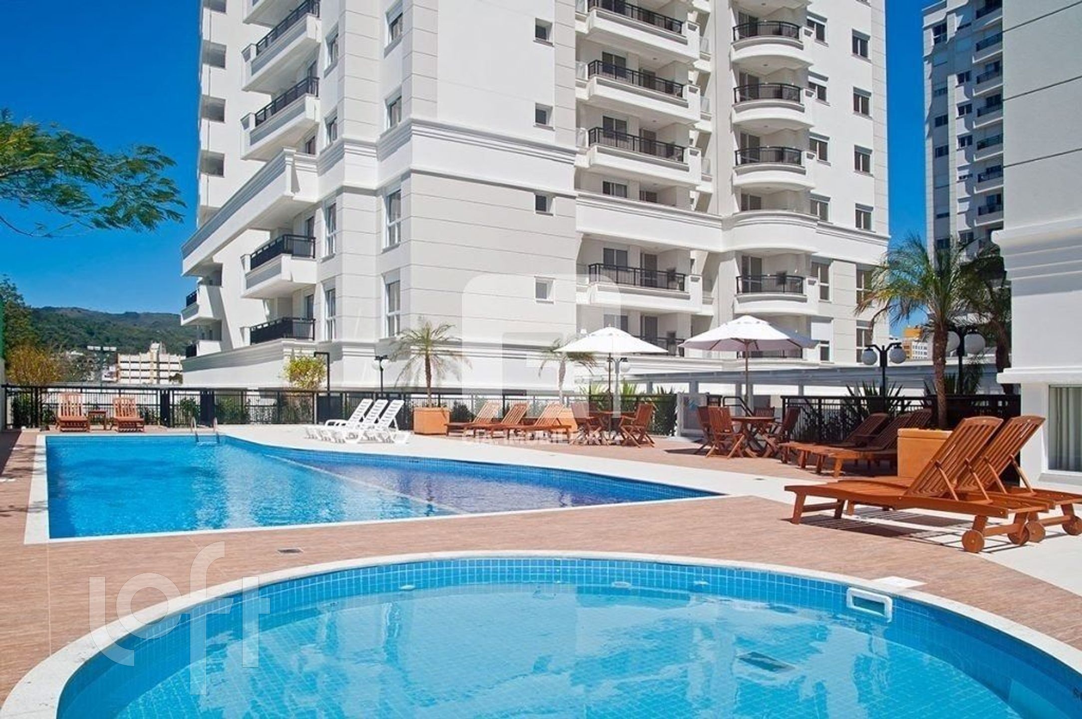 Apartamento à venda em Trindade com 68 m², 2 quartos, 1 suíte, 2 vagas