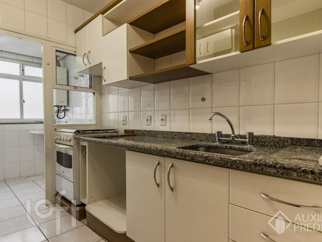 Apartamento com 73m², 2 dormitórios, 1 suíte, 1 vaga, Boa Vista em Porto Alegre