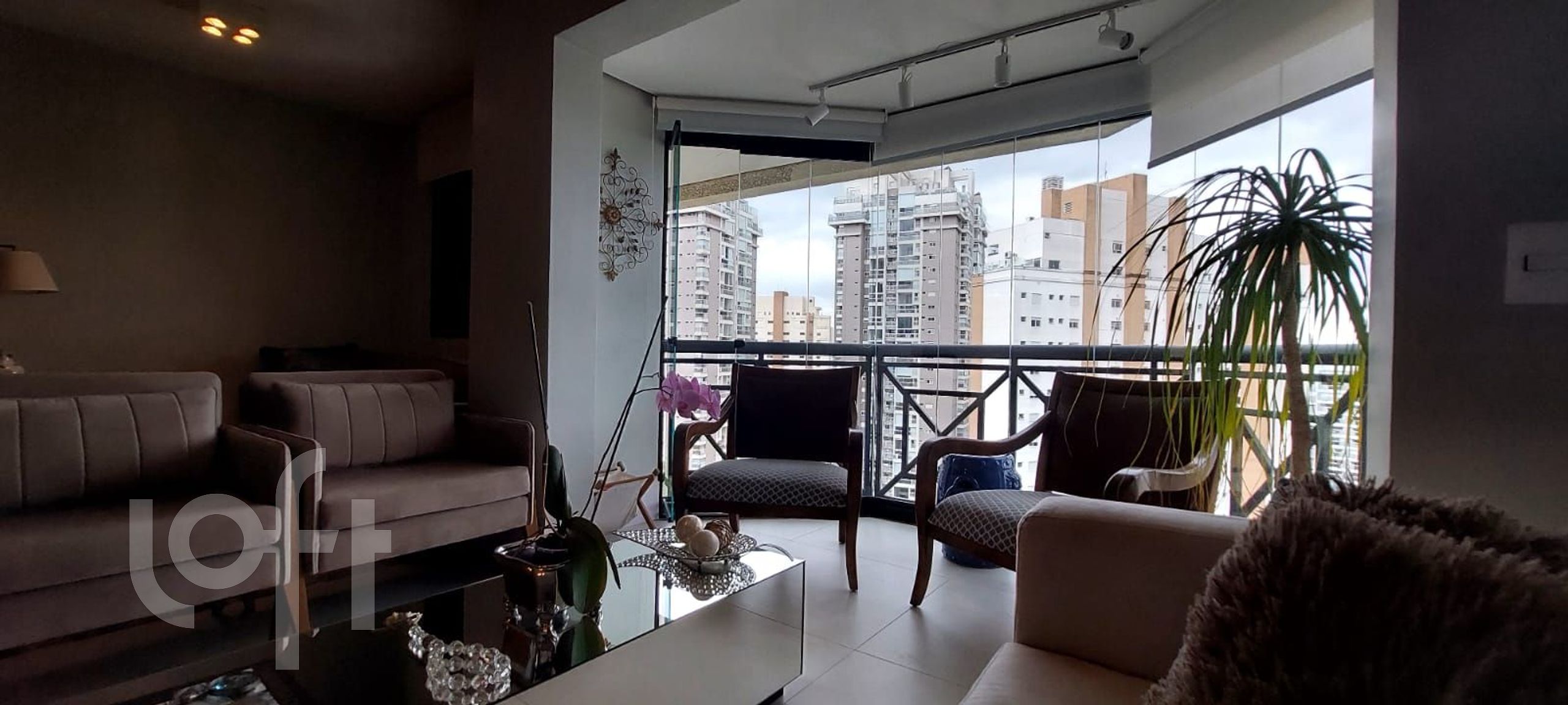 Apartamento à venda com 3 quartos, 125m² - Foto 7