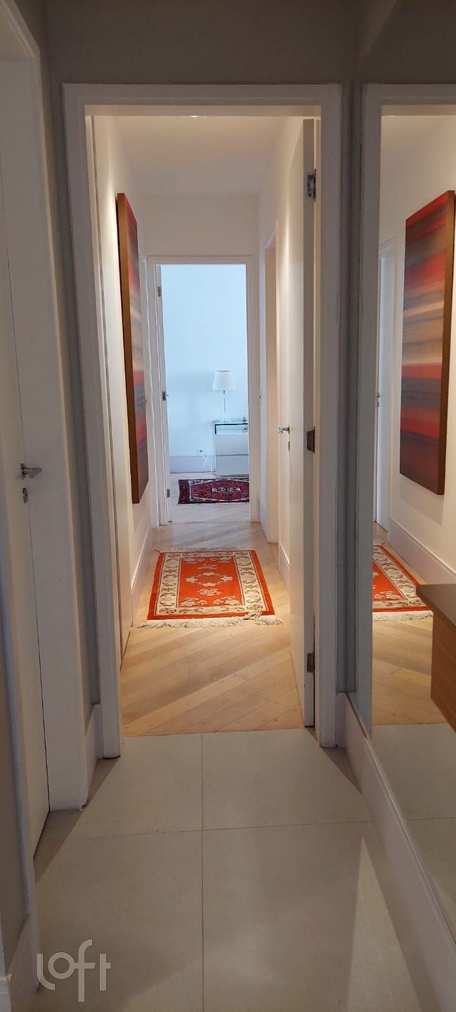 Apartamento à venda com 3 quartos, 125m² - Foto 18