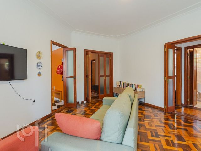 Apartamento com 107m², 3 dormitórios, 1 vaga, Petrópolis em Porto Alegre