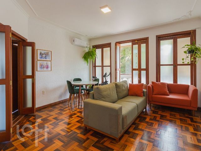 Apartamento com 107m², 3 dormitórios, 1 vaga, Petrópolis em Porto Alegre