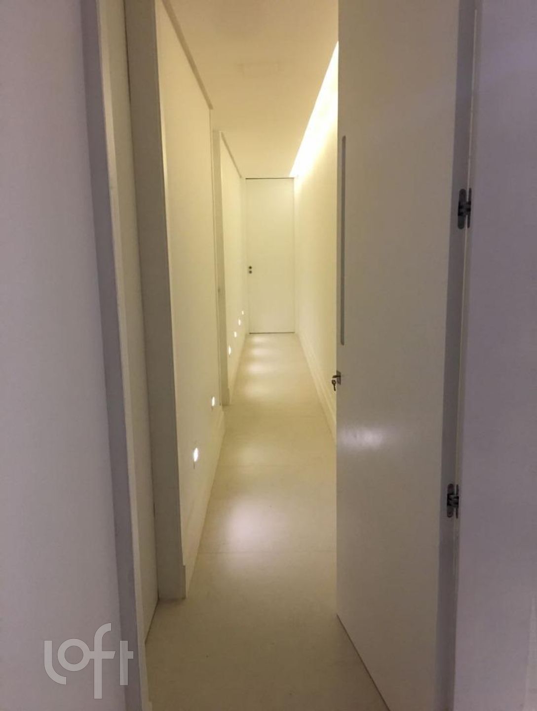 Apartamento à venda com 4 quartos, 465m² - Foto 19