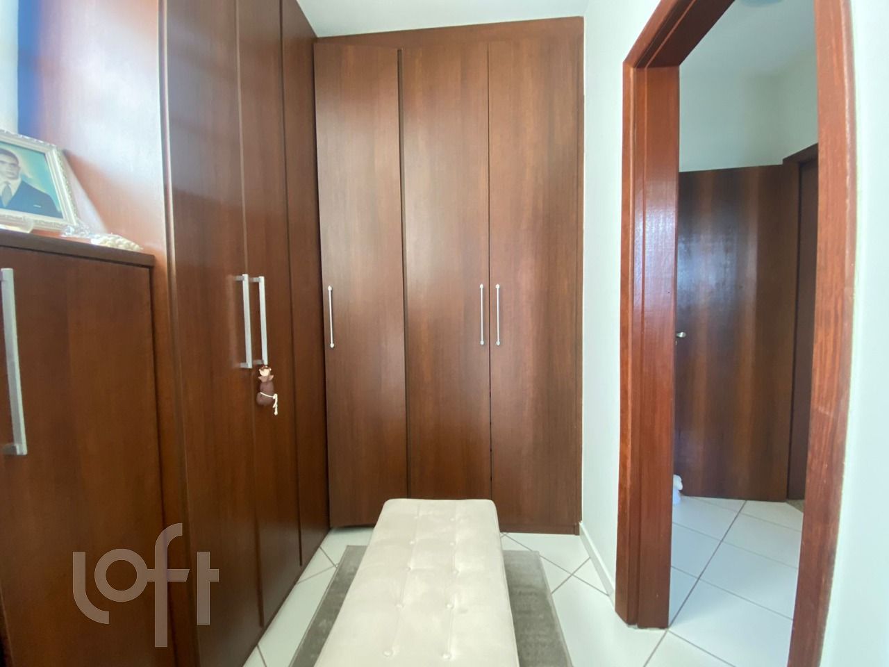 Casa à venda com 5 quartos, 320m² - Foto 9