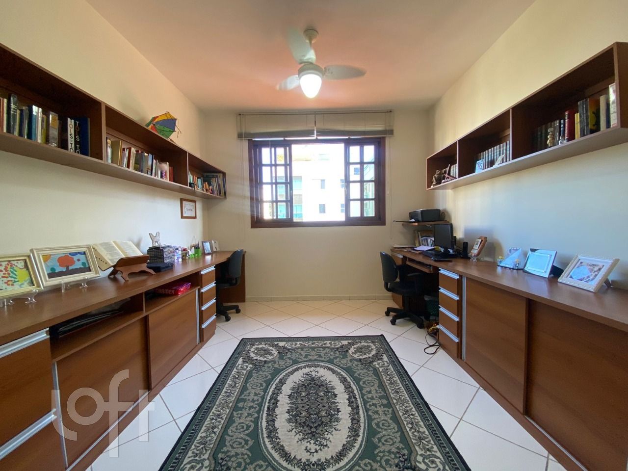 Casa à venda com 5 quartos, 320m² - Foto 10