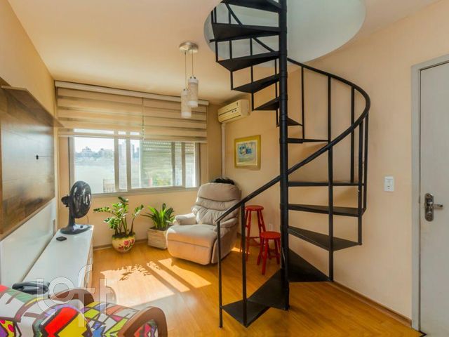 Apartamento com 102m², 2 dormitórios, 1 vaga, Santana em Porto Alegre