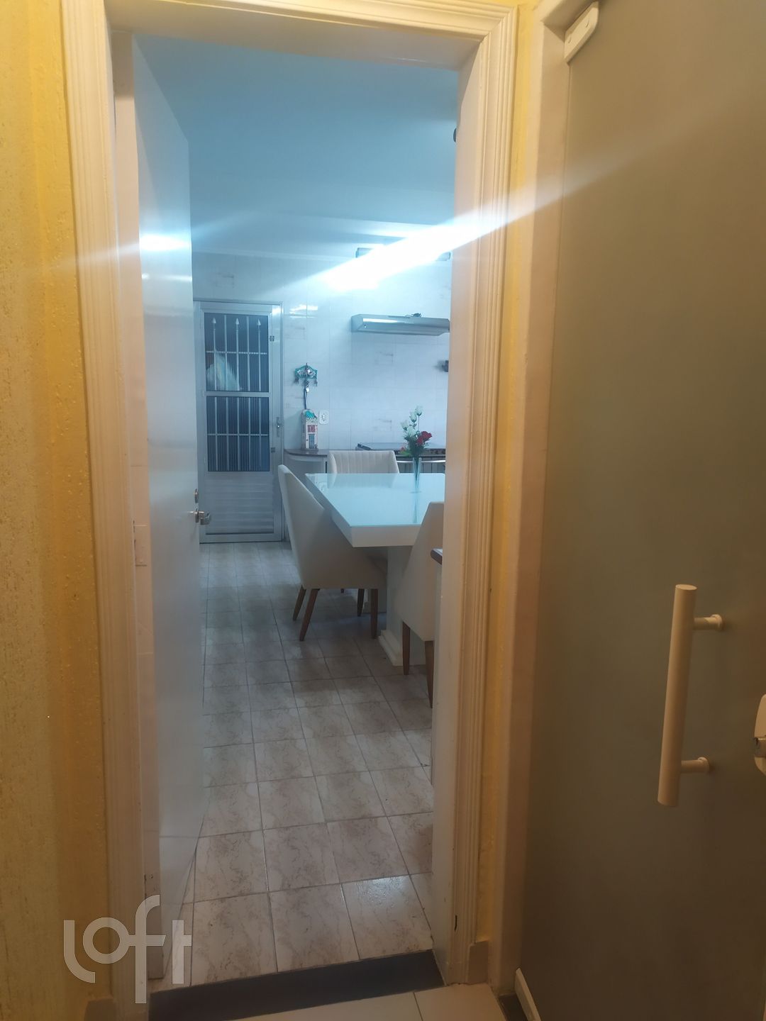 Casa à venda com 3 quartos, 90m² - Foto 8