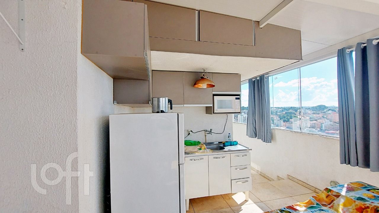 Apartamento à venda com 3 quartos, 140m² - Foto 25