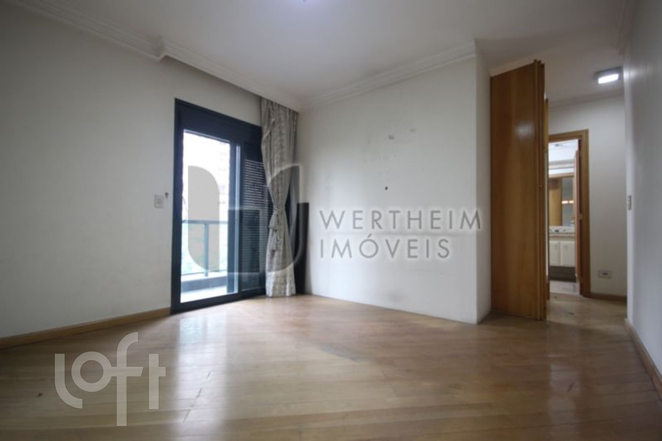 Apartamento à venda com 4 quartos, 202m² - Foto 20