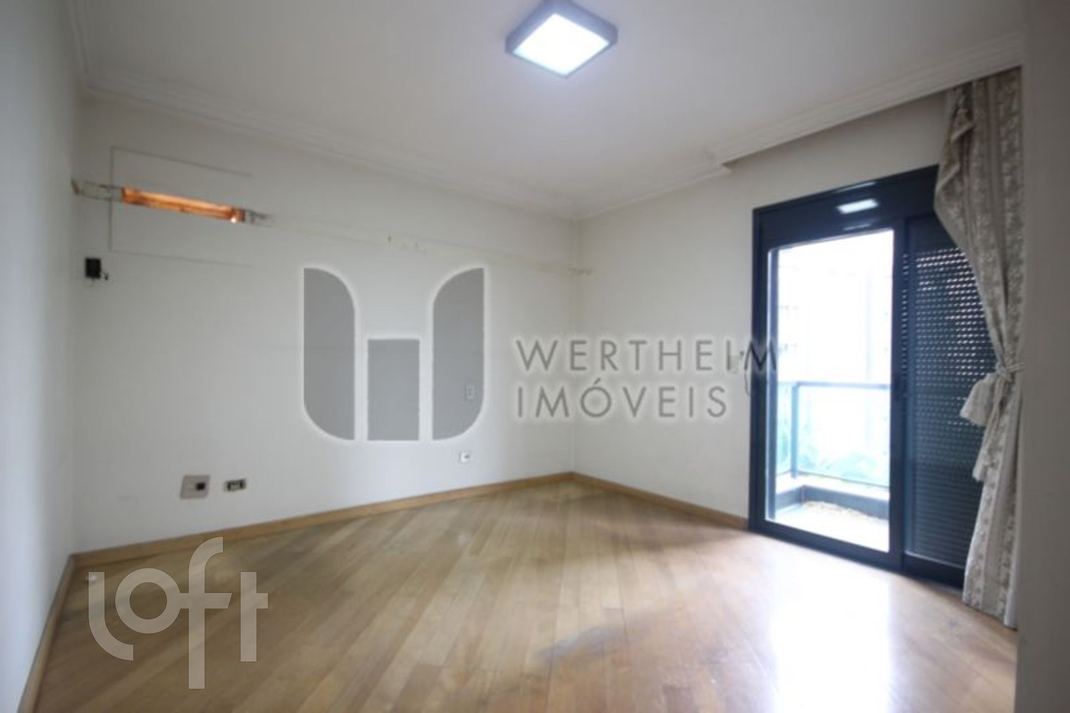 Apartamento à venda com 4 quartos, 202m² - Foto 19