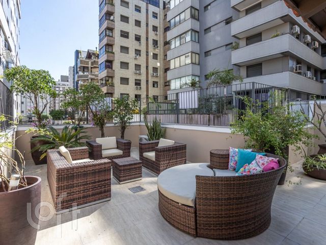 Apartamento com 337m², 3 dormitórios, 2 vagas, Bela Vista em Porto Alegre