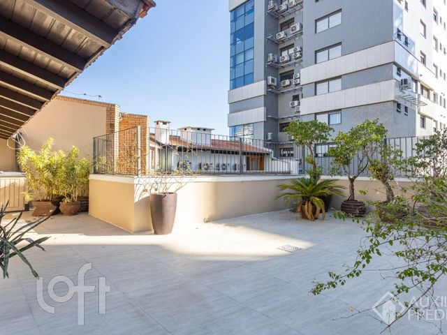 Apartamento com 337m², 3 dormitórios, 2 vagas, Bela Vista em Porto Alegre