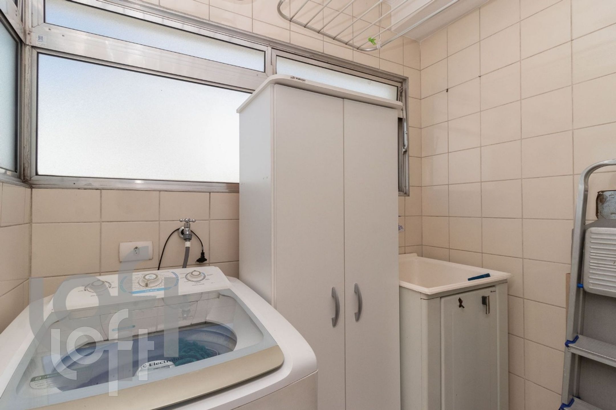 Apartamento à venda com 2 quartos, 65m² - Foto 18