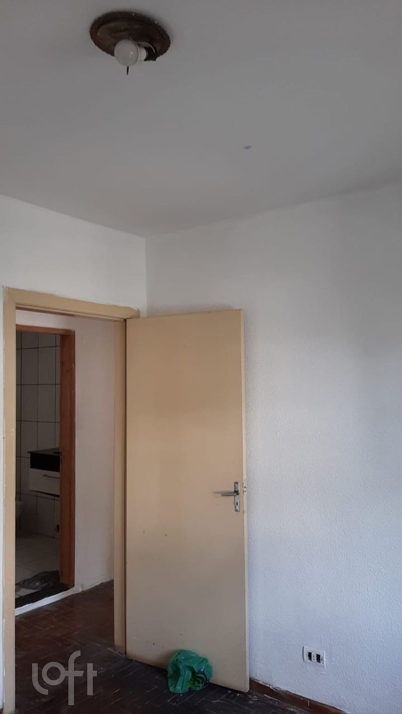 Apartamento à venda com 3 quartos, 93m² - Foto 2