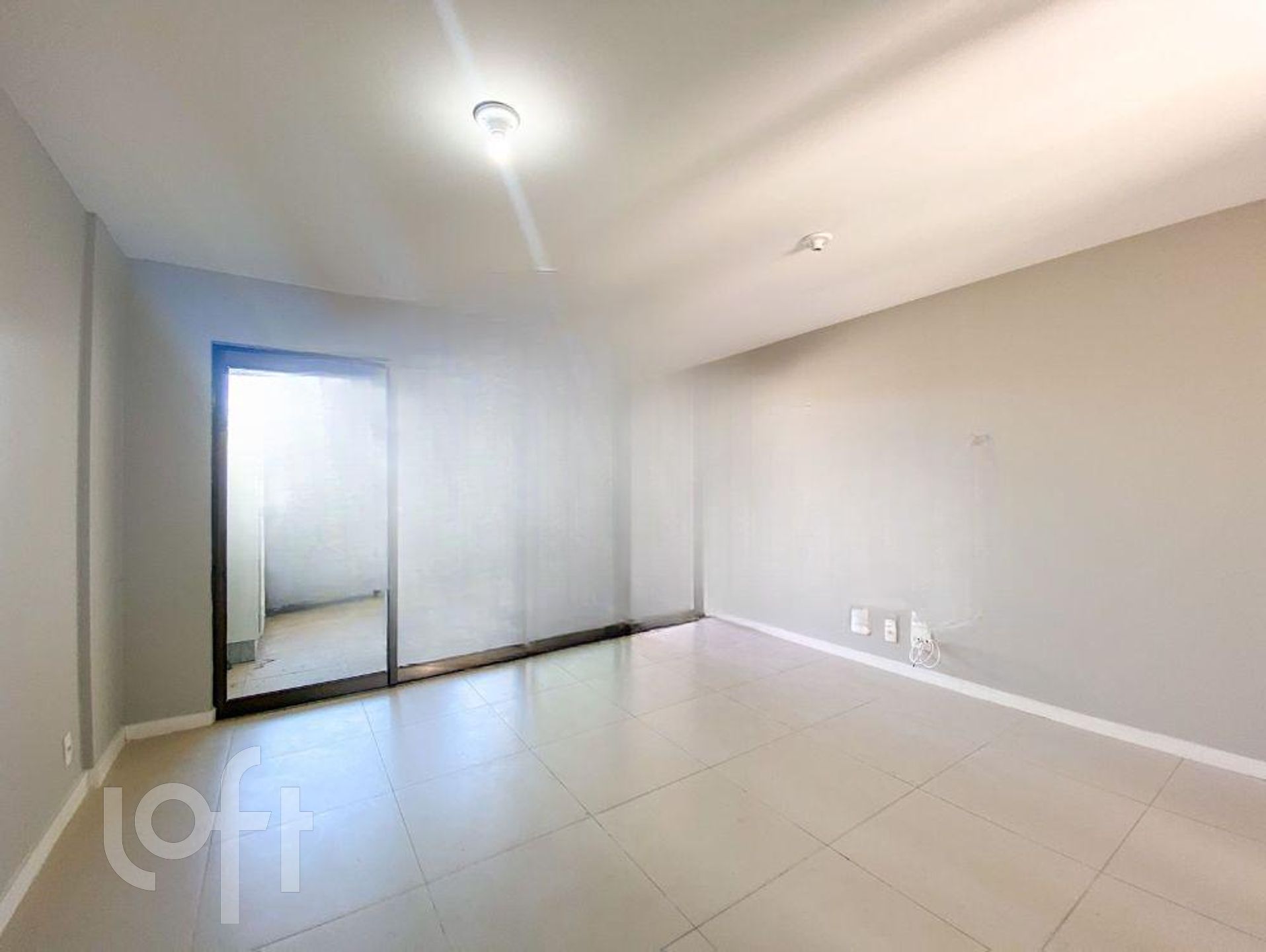 Apartamento à venda com 3 quartos, 250m² - Foto 12