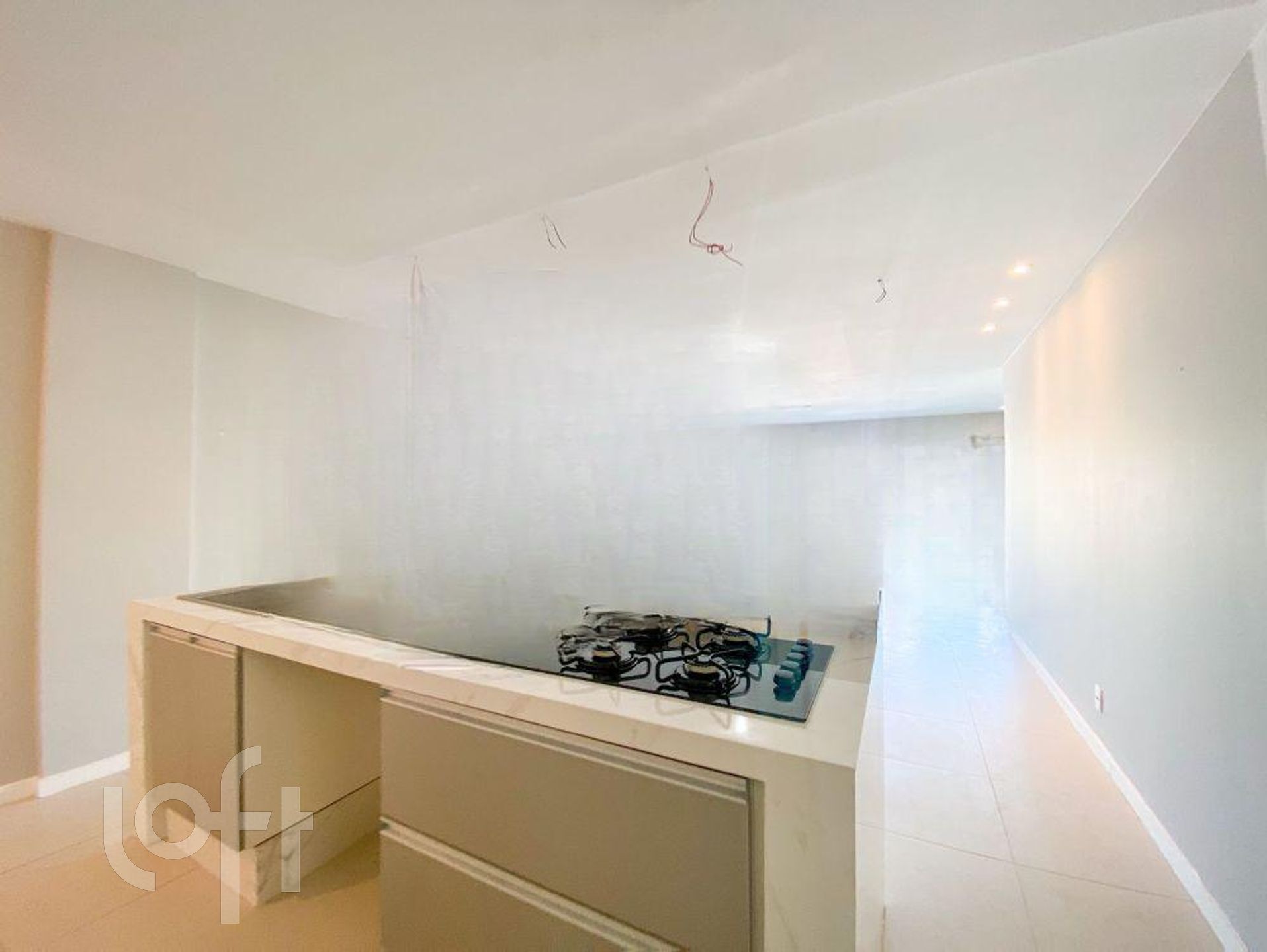 Apartamento à venda com 3 quartos, 250m² - Foto 16